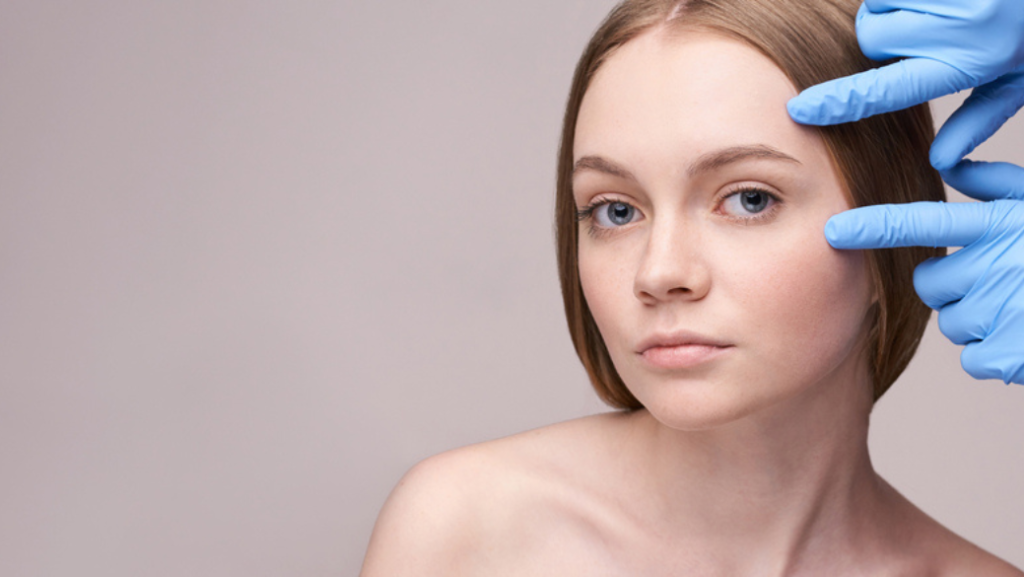Ανόρθωση Φρυδιών (Brow Lift)